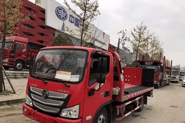 對客戶來說私家車拖運(yùn)具有哪些安全隱患-鑫邦運(yùn)車