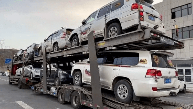 托運(yùn)轎車一般怎么收費(fèi)，多久才能送到目的地？-鑫邦運(yùn)車