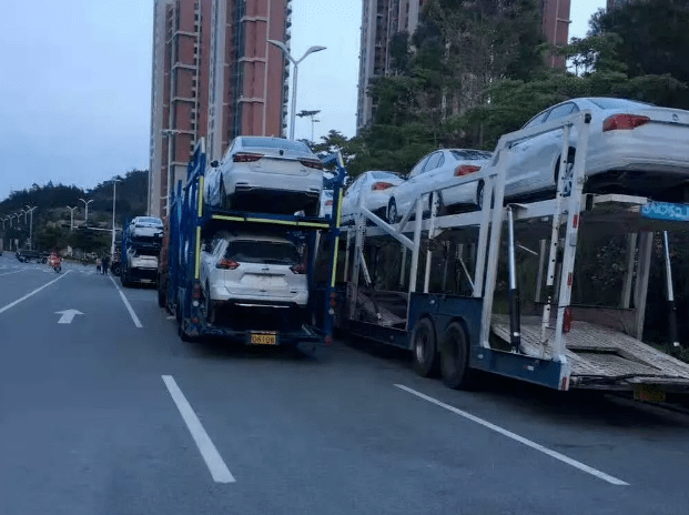 正規(guī)的轎車托運公司具有哪些特點？-鑫邦運車