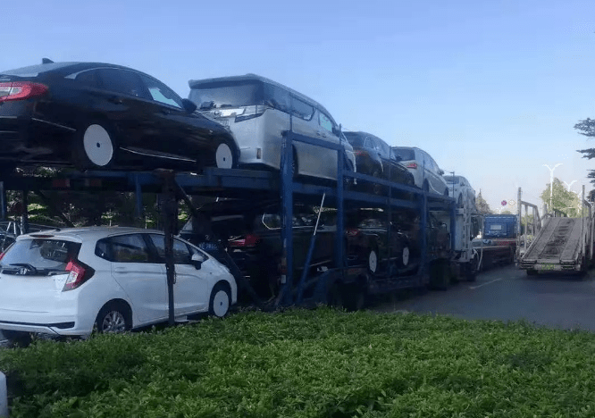 私家車托運(yùn)是如何收取費(fèi)用的？-鑫邦運(yùn)車