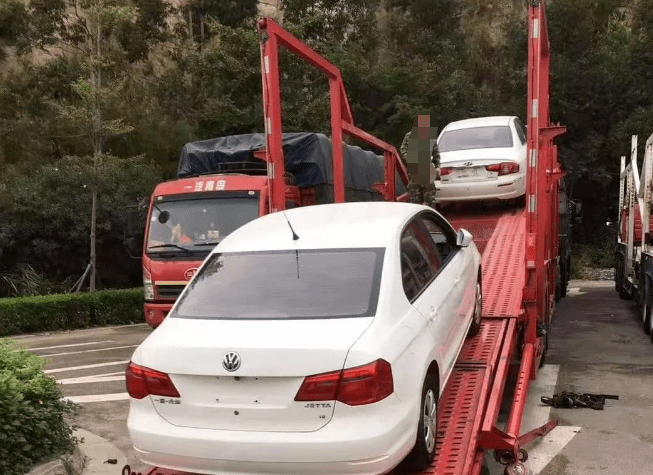 南京汽車托運(yùn)公司會提供定位服務(wù)嗎？-鑫邦運(yùn)車