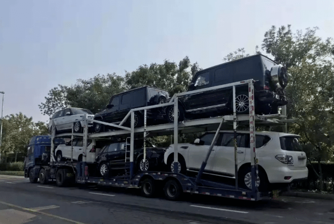 在小轎車托運公司中可以自由選擇運輸工具嗎？-鑫邦運車