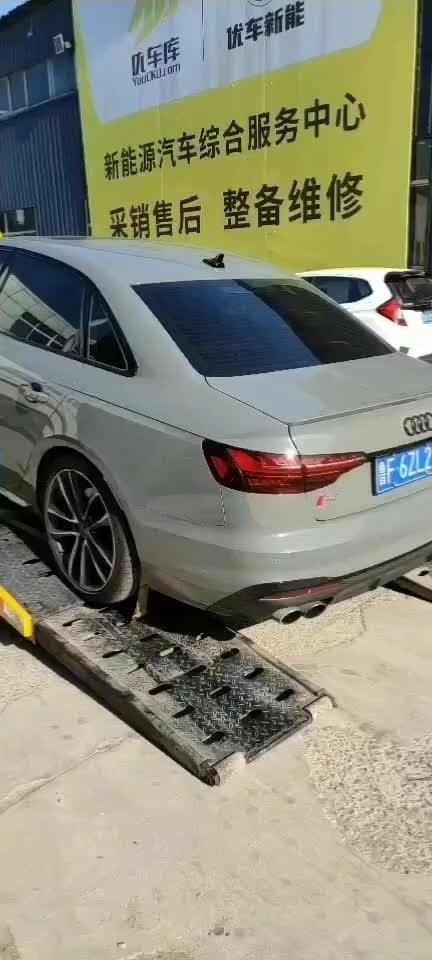 上海汽車(chē)托運(yùn)到廣州費(fèi)用要多少錢(qián)？小車(chē)托運(yùn)物流公司收費(fèi)標(biāo)準(zhǔn)